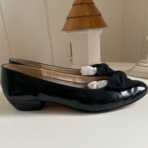 Vintage Ferragamo Black patent leather with short stacked heel size 8.5 classic - Picture 2 of 6